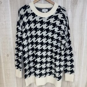 Lou & Grey Ladies Black And White Houndstooth Knit Sweater Soft Oversized Medium